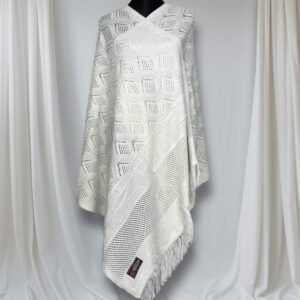 নান্দনিক ডিজাইনের হাতে বোনা উলের কুশিকাটা শাল | Handmade Woolen Crochet Shawl